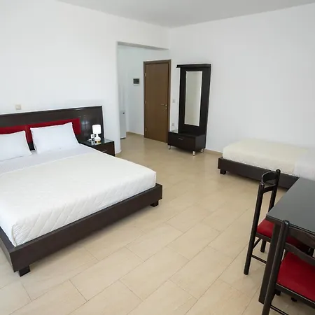 Hotel Kalasa *